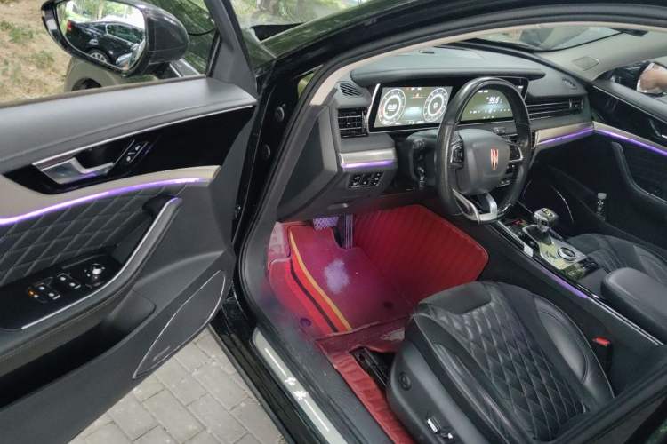 Used Hongqi HS5 2019 2.0T Smart Connect Flagship All-Wheel-Drive Version Driver Seat