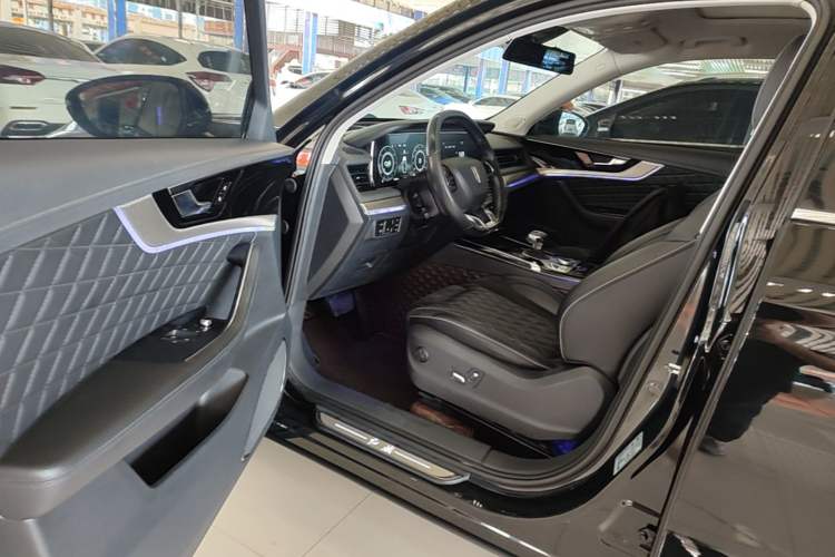 Used Hongqi HS5 2019 2.0T Smart Connect Flagship All-Wheel-Drive Version Driver Seat