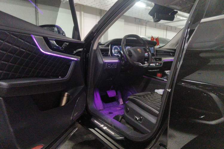 Used Hongqi HS5 2019 2.0T Smart Connect Flagship All-Wheel-Drive Version Driver Seat