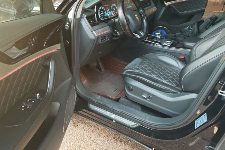 Used Hongqi HS5 2019 2.0T Smart Connect Flagship All-Wheel-Drive Version Driver Seat