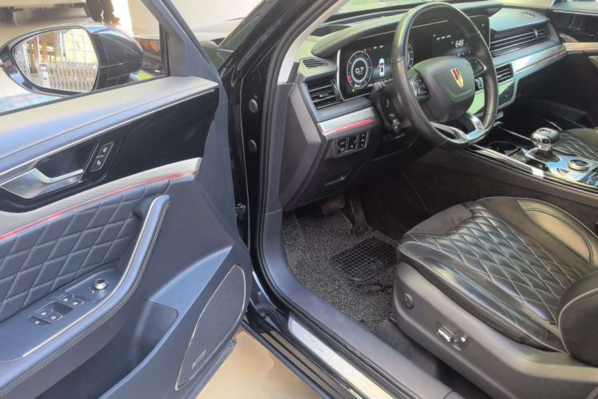 Used Hongqi HS5 2019 2.0T Smart Connect Flagship All-Wheel-Drive Version Driver Seat