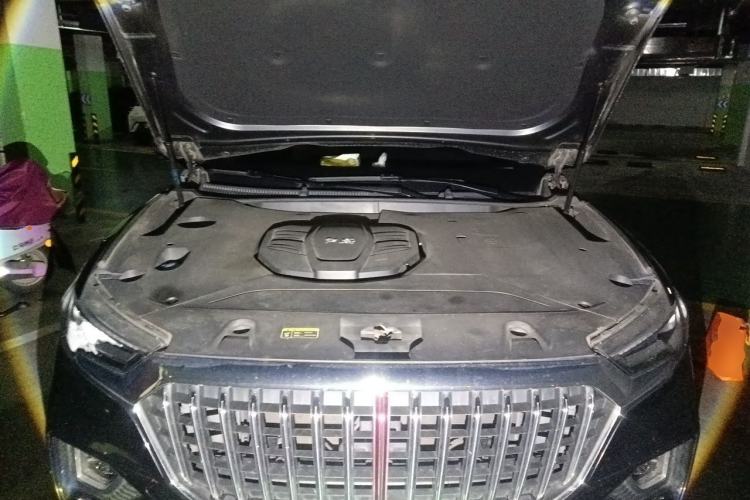 Used Hongqi HS5 2019 2.0T Smart Connect Flagship All-Wheel-Drive Version Engine Bay