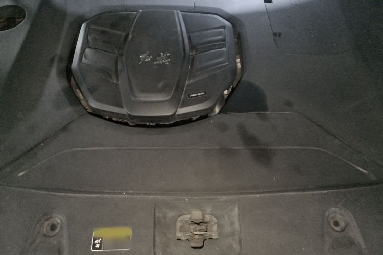 Used Hongqi HS5 2019 2.0T Smart Connect Flagship Edition Engine Bay