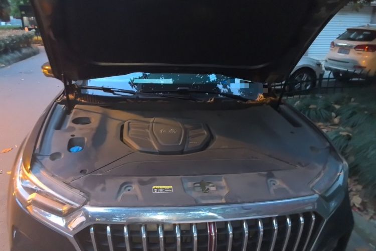 Used Hongqi HS5 2019 2.0T Smart Connect Flagship Edition Engine Bay