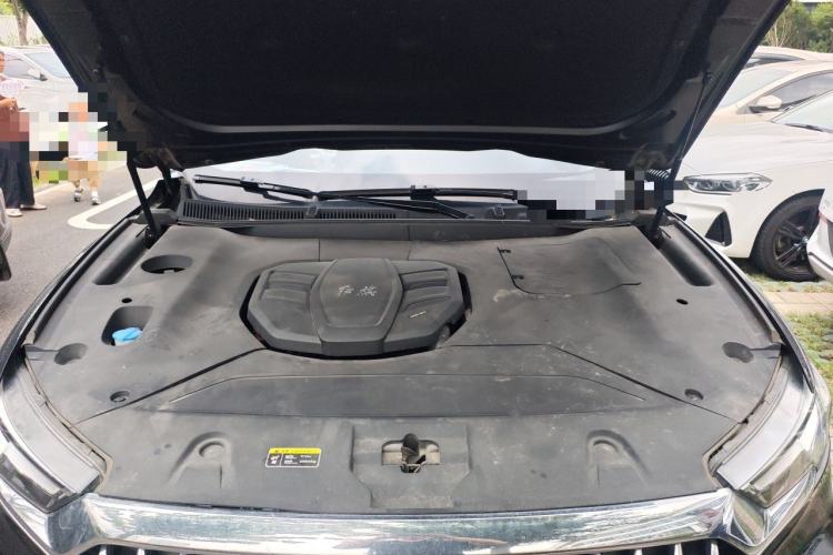 Used Hongqi HS5 2019 2.0T Smart Connect Flagship Edition Engine Bay