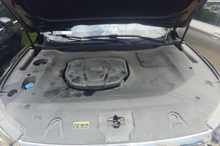 Used Hongqi HS5 2019 2.0T Smart Connect Flagship Edition Engine Bay