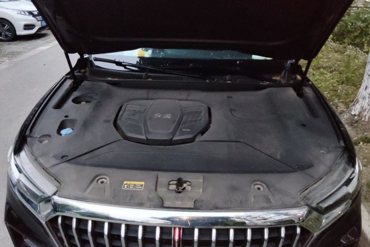 Used Hongqi HS5 2019 2.0T Smart Connect Flagship Edition Engine Bay