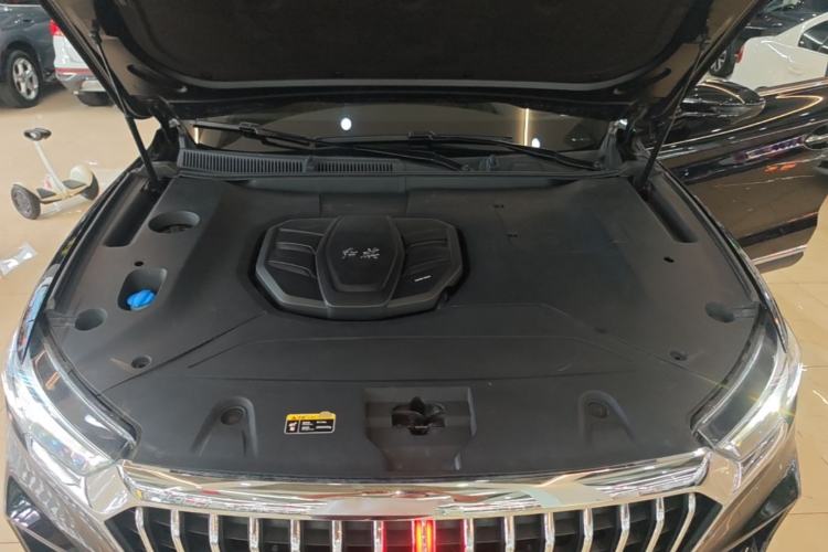 Used Hongqi HS5 2019 2.0T Smart Connect Flagship All-Wheel-Drive Version Engine Bay