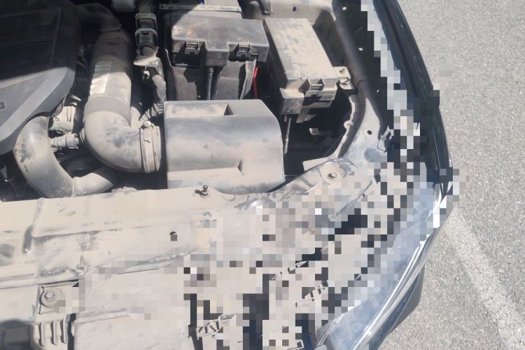Used Hongqi HS5 2019 2.0T Smart Connect Flagship Edition Engine Bay Left