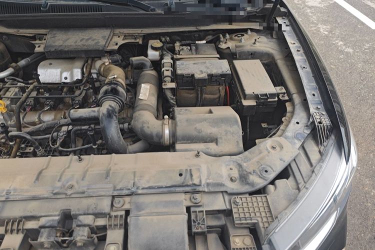 Used Hongqi HS5 2019 2.0T Smart Connect Flagship Edition Engine Bay Left
