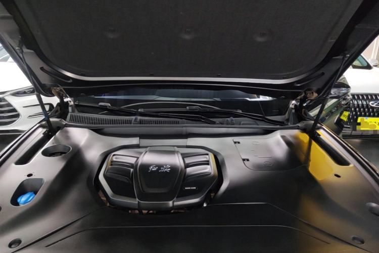 Used Hongqi HS5 2019 2.0T Smart Connect Flagship Edition Engine Bay