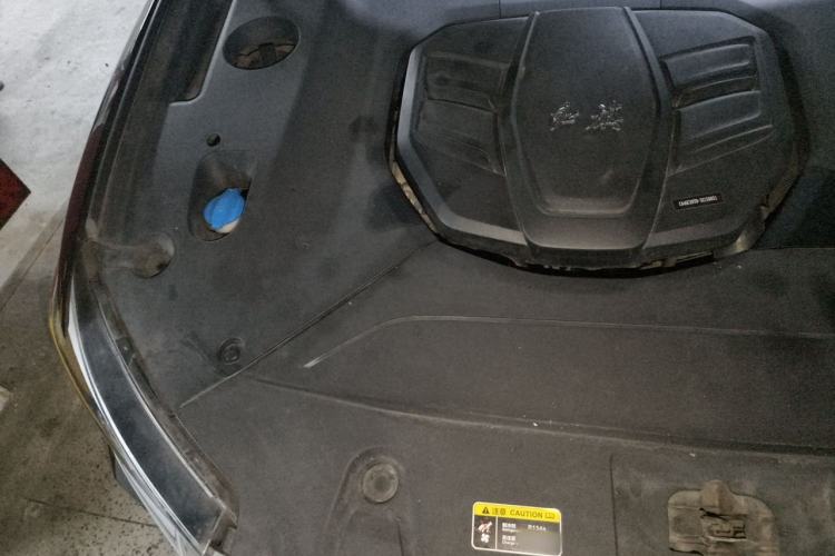 Used Hongqi HS5 2019 2.0T Smart Connect Flagship Edition Engine Bay Right