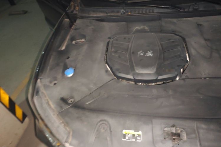 Used Hongqi HS5 2019 2.0T Smart Connect Flagship Edition Engine Bay Right