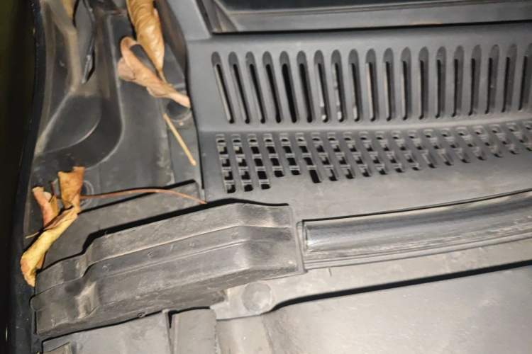 Used Hongqi HS5 2019 2.0T Smart Connect Flagship Edition Engine Bay Right