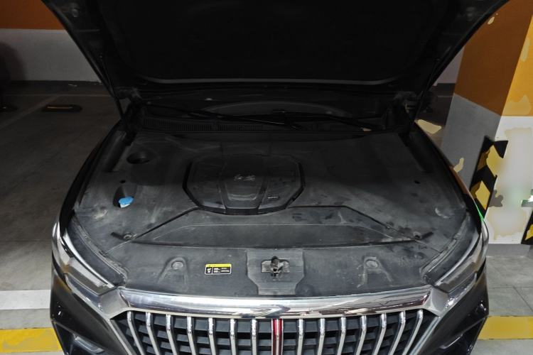 Used Hongqi HS5 2019 2.0T Smart Connect Flagship Edition Engine Bay