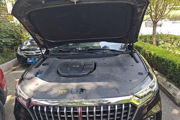 Used Hongqi HS5 2019 2.0T Smart Connect Flagship Edition Engine Bay