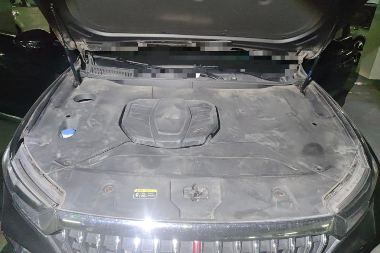 Used Hongqi HS5 2019 2.0T Smart Connect Flagship All-Wheel-Drive Version Engine Bay