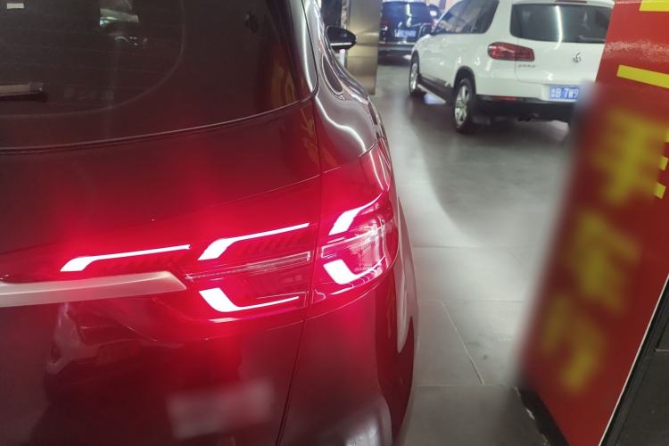 Used Hongqi HS5 2019 2.0T Smart Connect Flagship Edition Exterior 3