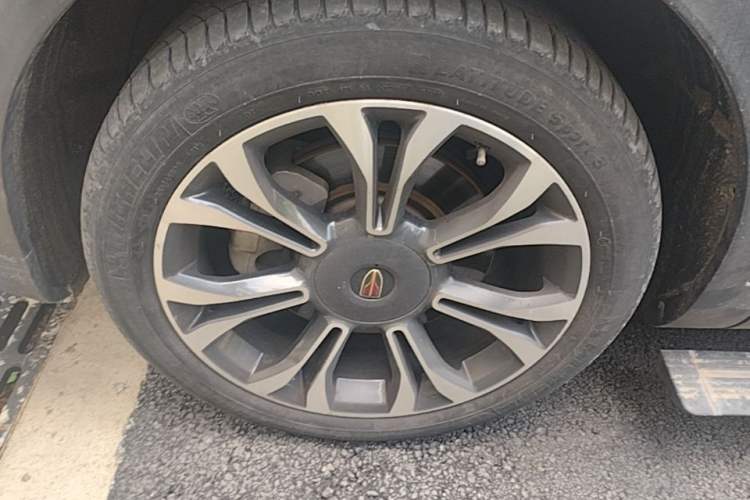 Used Hongqi HS5 2019 2.0T Smart Connect Flagship All-Wheel-Drive Version Exterior 4