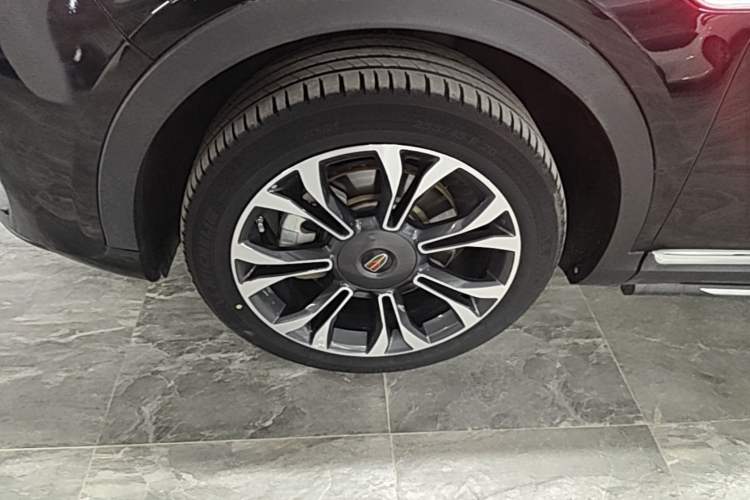 Used Hongqi HS5 2019 2.0T Smart Connect Flagship All-Wheel-Drive Version Exterior 4