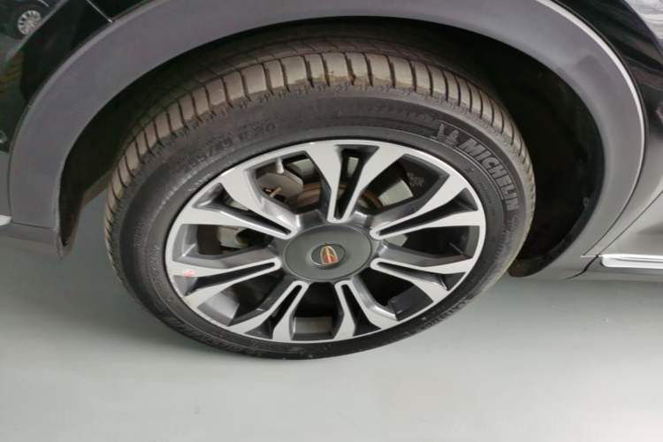 Used Hongqi HS5 2019 2.0T Smart Connect Flagship Edition Exterior 4