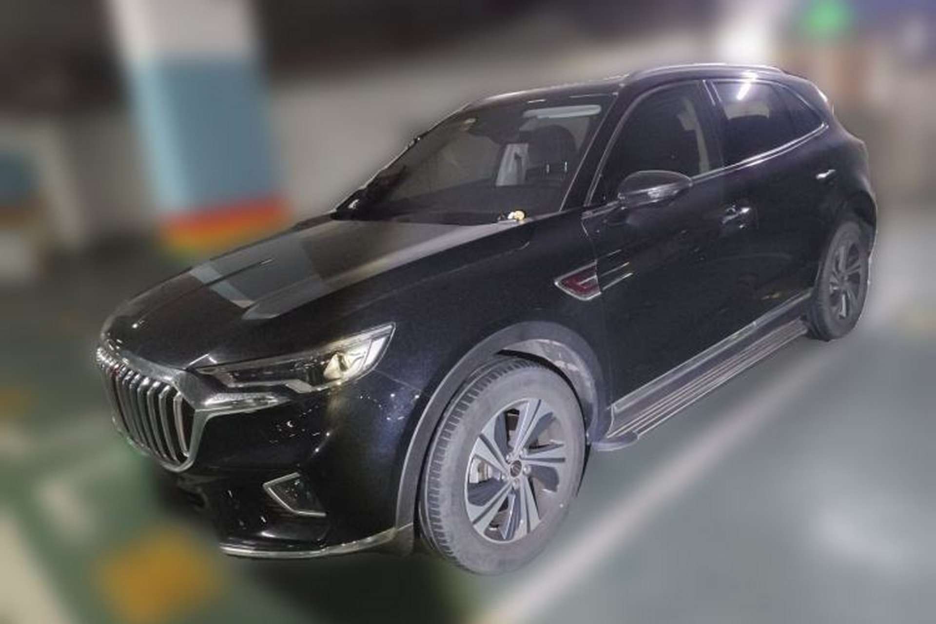 Used Hongqi HS5 2019 2.0T Smart Connect Flagship Edition Front Left 45 Deg