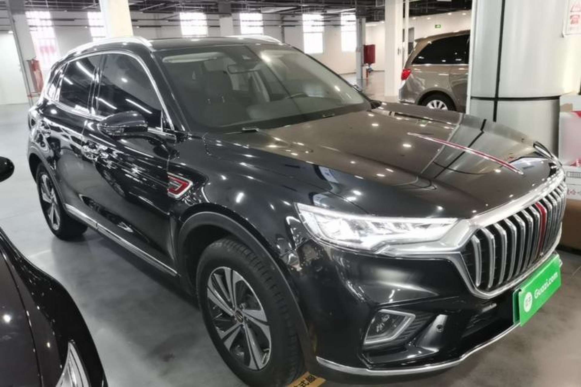 Used Hongqi HS5 2019 2.0T Smart Connect Flagship Edition Front Right 45 Deg