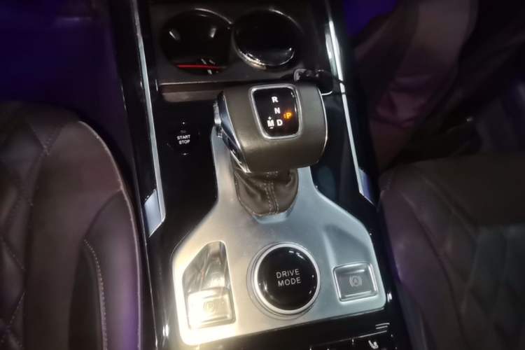 Used Hongqi HS5 2019 2.0T Smart Connect Flagship Edition Gear Lever