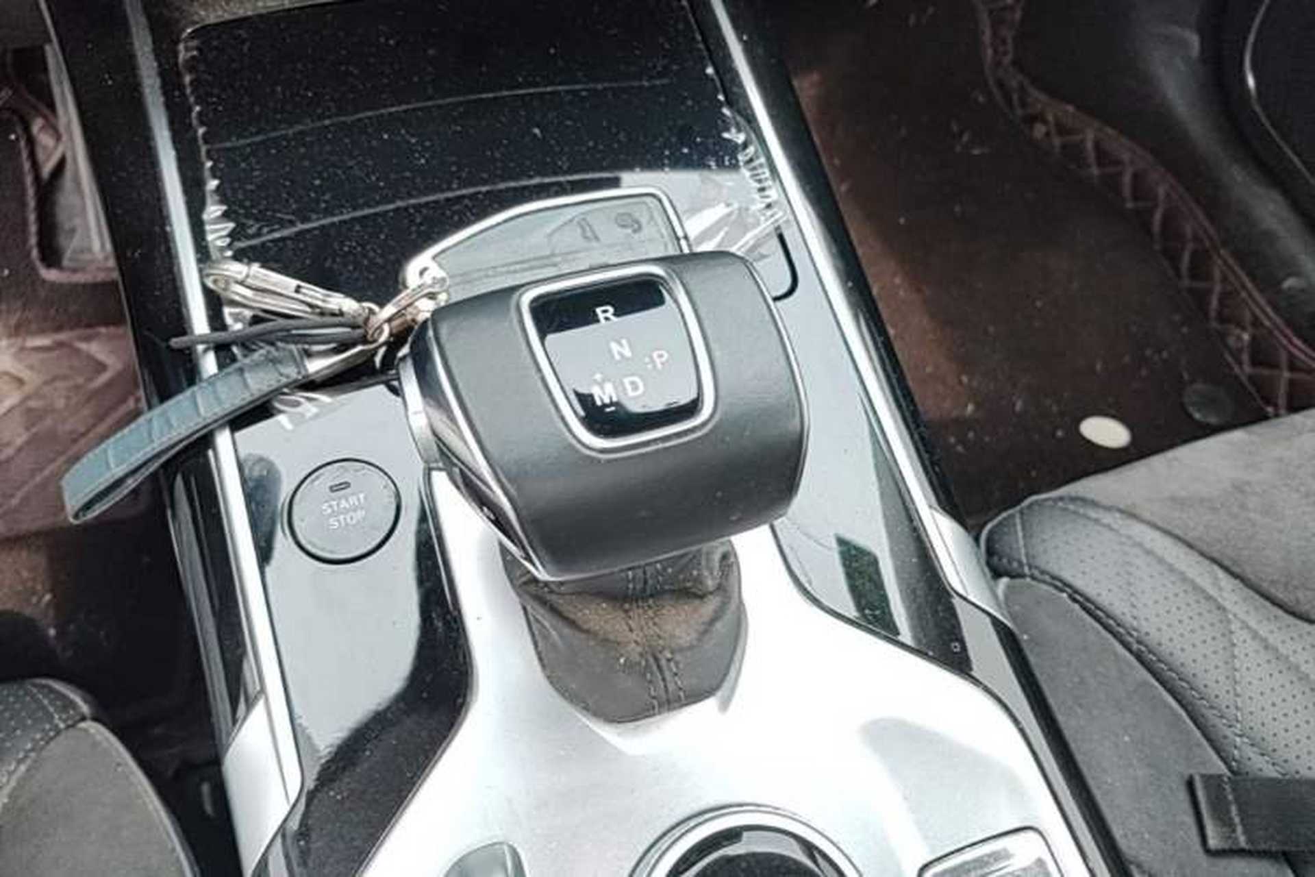 Used Hongqi HS5 2019 2.0T Smart Connect Flagship Edition Gear Lever