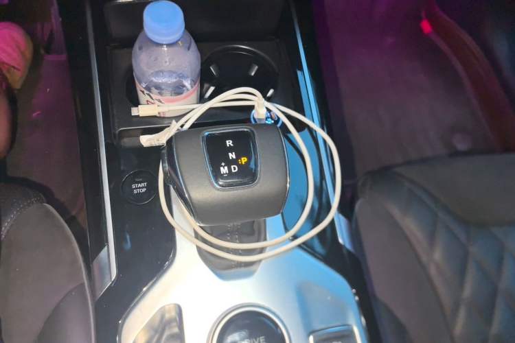 Used Hongqi HS5 2019 2.0T Smart Connect Flagship Edition Gear Lever