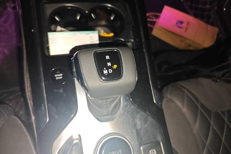 Used Hongqi HS5 2019 2.0T Smart Connect Flagship Edition Gear Lever