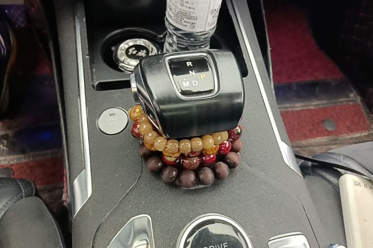 Used Hongqi HS5 2019 2.0T Smart Connect Flagship Edition Gear Lever