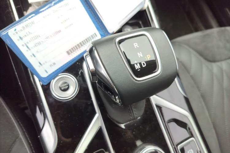 Used Hongqi HS5 2019 2.0T Smart Connect Flagship Edition Gear Lever