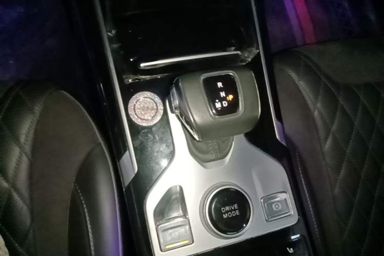 Used Hongqi HS5 2019 2.0T Smart Connect Flagship Edition Gear Lever