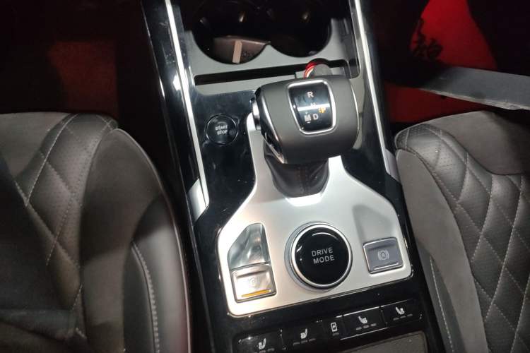 Used Hongqi HS5 2019 2.0T Smart Connect Flagship Edition Gear Lever