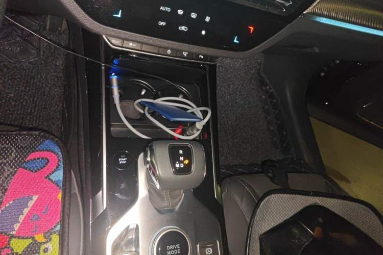 Used Hongqi HS5 2019 2.0T Smart Connect Flagship Edition Gear Lever