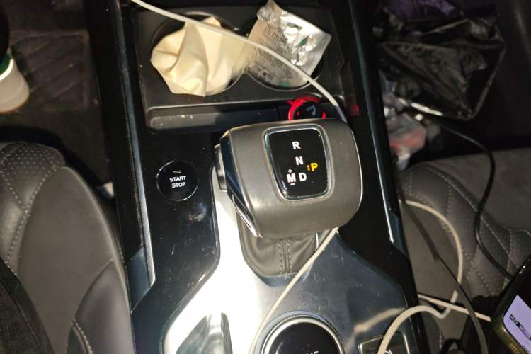 Used Hongqi HS5 2019 2.0T Smart Connect Flagship Edition Gear Lever