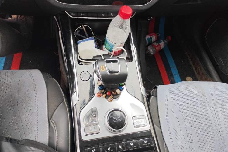 Used Hongqi HS5 2019 2.0T Smart Connect Flagship Edition Gear Lever