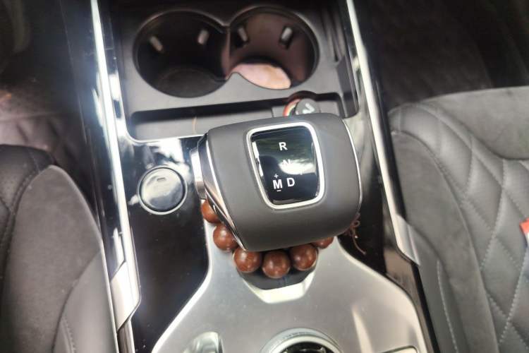Used Hongqi HS5 2019 2.0T Smart Connect Flagship Edition Gear Lever
