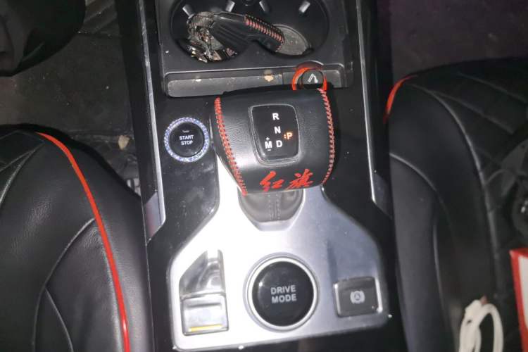 Used Hongqi HS5 2019 2.0T Smart Connect Flagship Edition Gear Lever