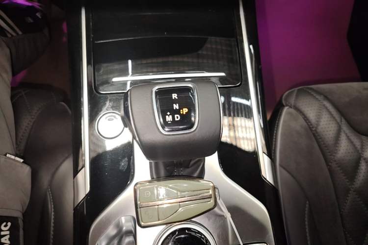 Used Hongqi HS5 2019 2.0T Smart Connect Flagship Edition Gear Lever