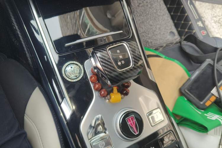 Used Hongqi HS5 2019 2.0T Smart Connect Flagship Edition Gear Lever
