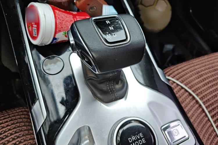 Used Hongqi HS5 2019 2.0T Smart Connect Flagship All-Wheel-Drive Version Gear Lever