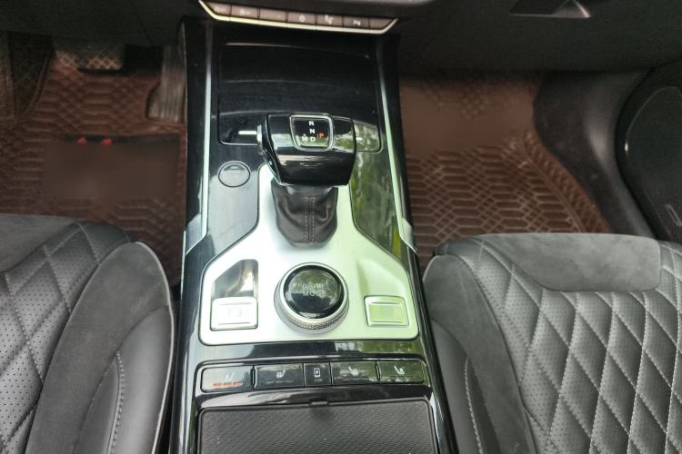 Used Hongqi HS5 2019 2.0T Smart Connect Flagship All-Wheel-Drive Version Gear Lever
