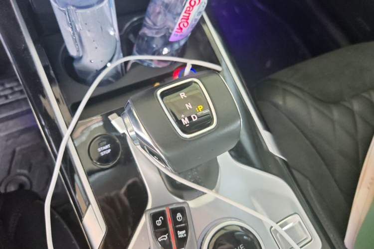 Used Hongqi HS5 2019 2.0T Smart Connect Flagship Edition Gear Lever