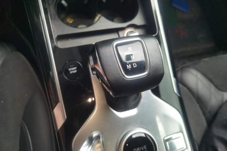 Used Hongqi HS5 2019 2.0T Smart Connect Flagship Edition Gear Lever