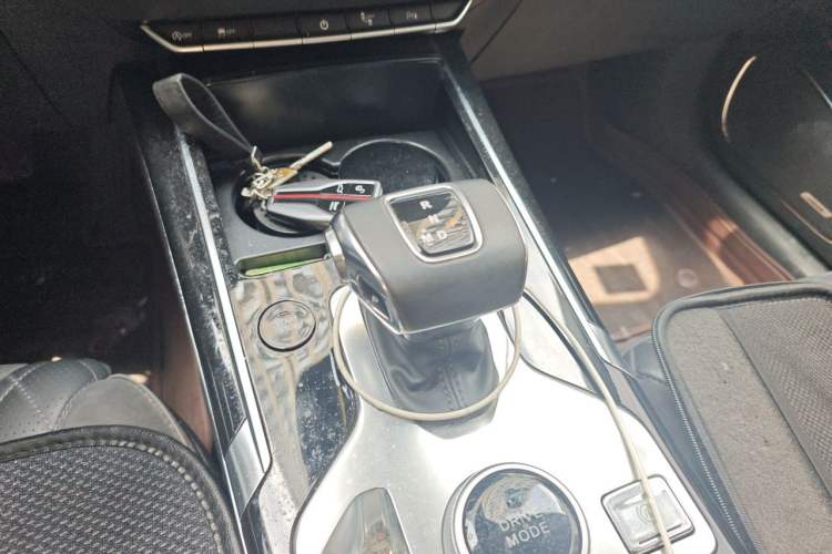 Used Hongqi HS5 2019 2.0T Smart Connect Flagship Edition Gear Lever