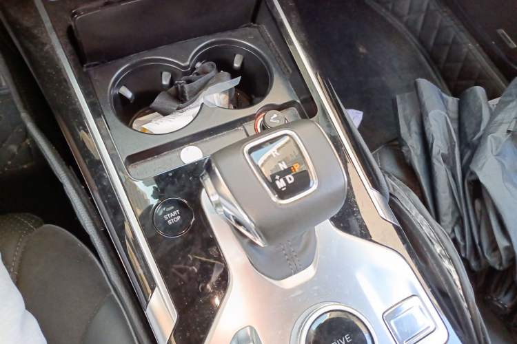 Used Hongqi HS5 2019 2.0T Smart Connect Flagship Edition Gear Lever