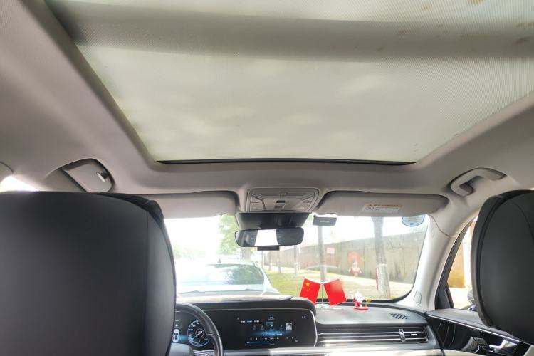 Used Hongqi HS5 2019 2.0T Smart Connect Flagship All-Wheel-Drive Version Headliner