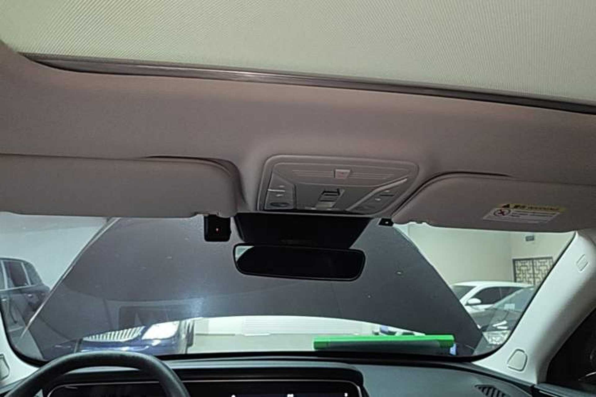 Used Hongqi HS5 2019 2.0T Smart Connect Flagship All-Wheel-Drive Version Headliner